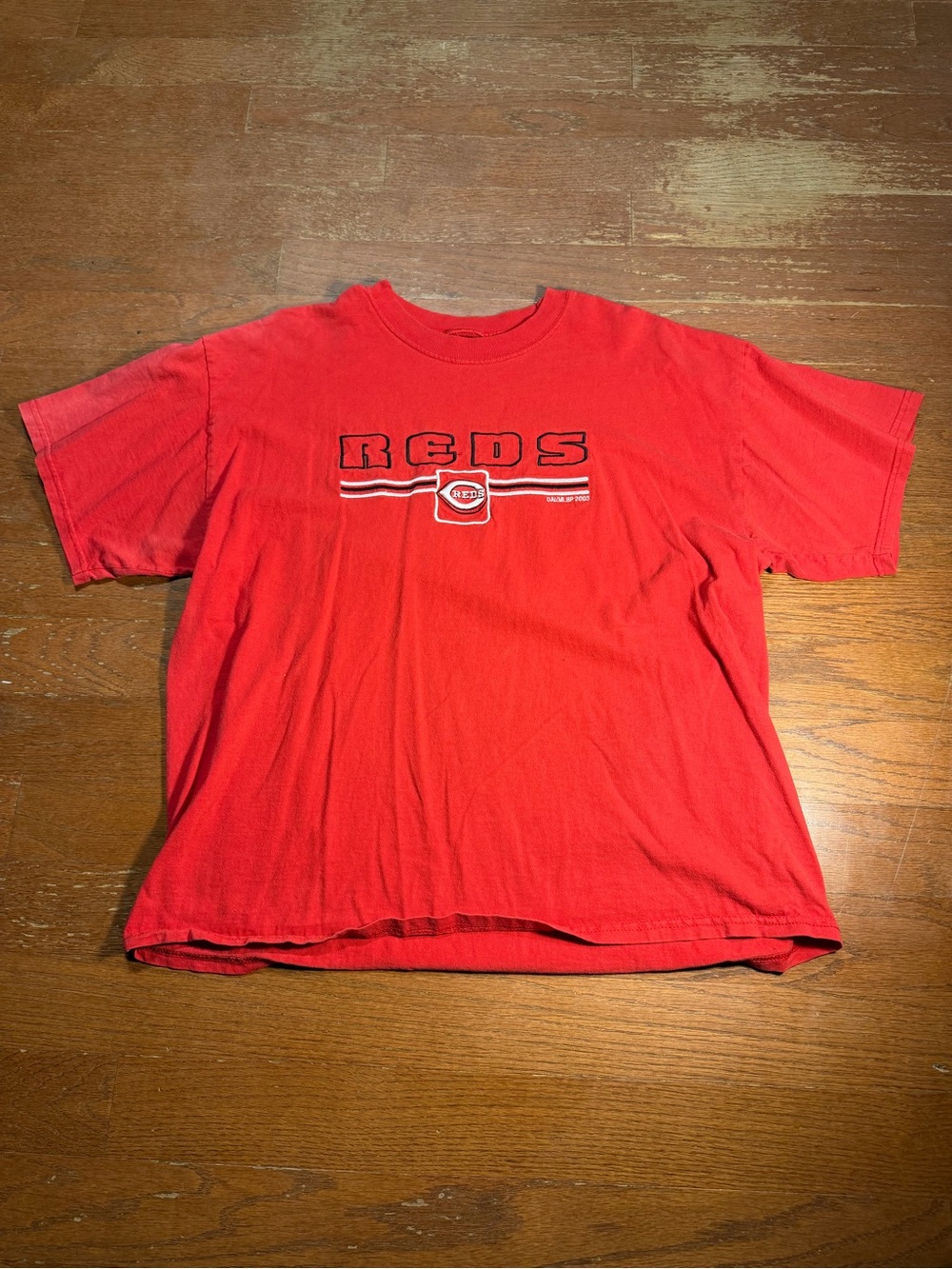 2003 Cincinnati Reds Embroidered Graphic Tee